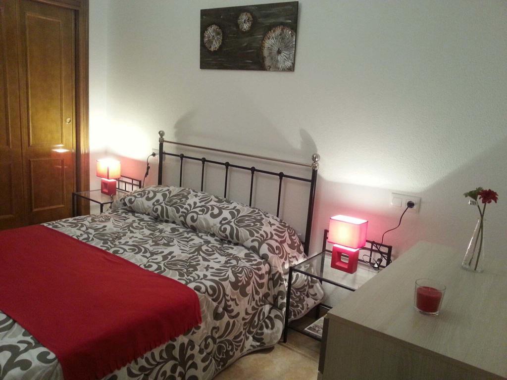 Apartment Huerto Torrevieja Zimmer foto
